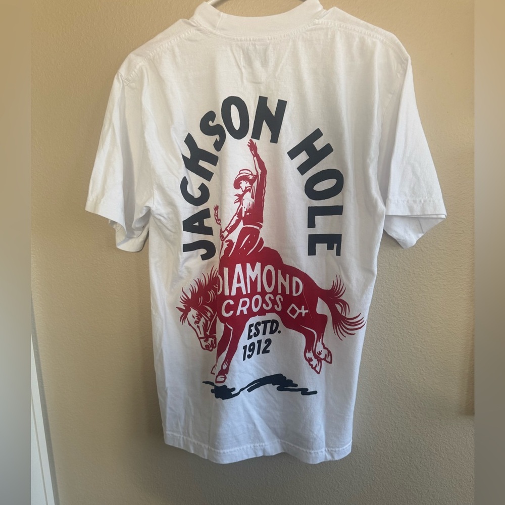 Never worn Diamond Cross Ranch White Diamond Cross T-Shirt - Picture 2 of 3